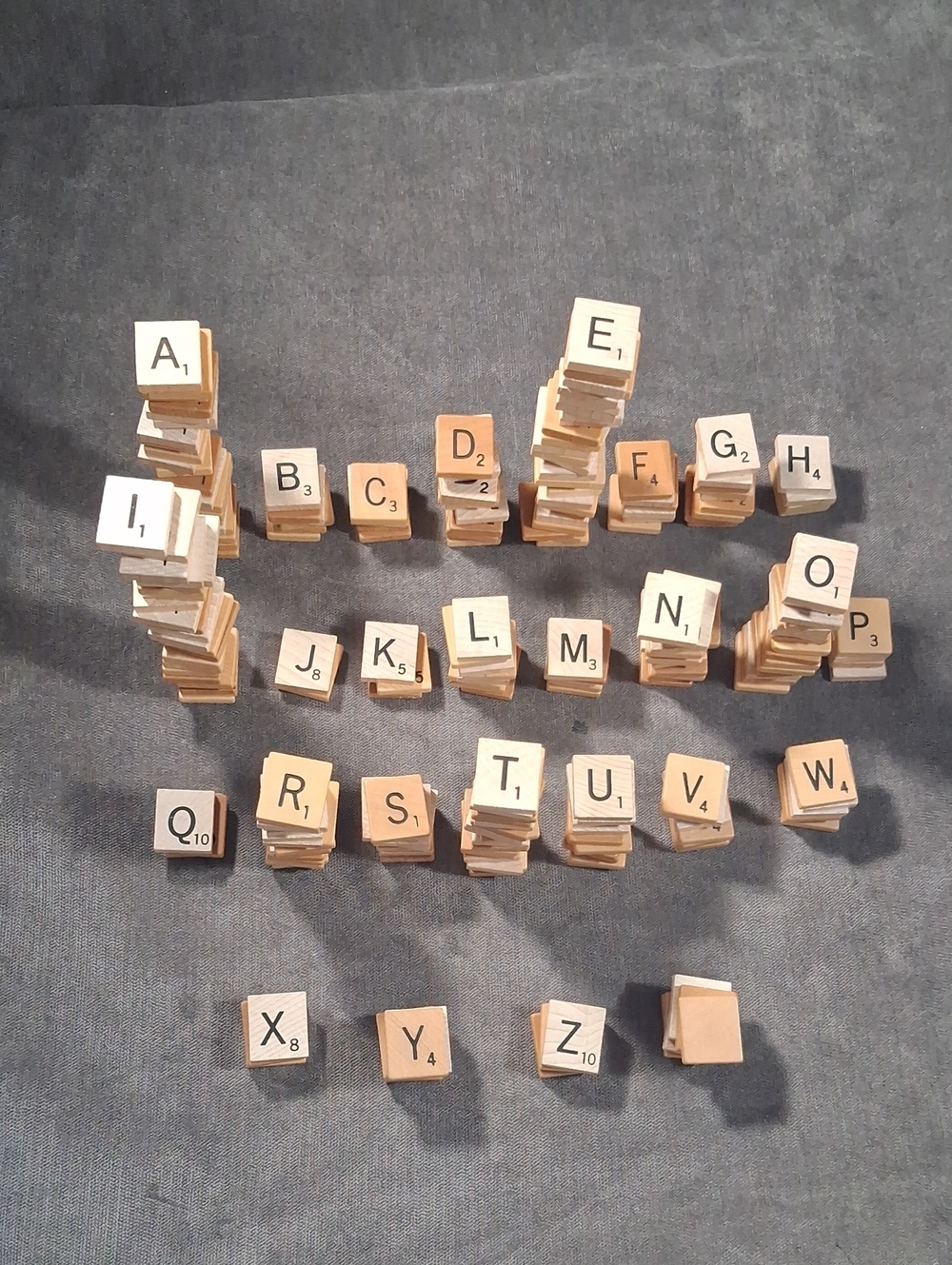 Large Lot 254 Wooden Scrabble Letter Tiles Various Ages and Colour VG
